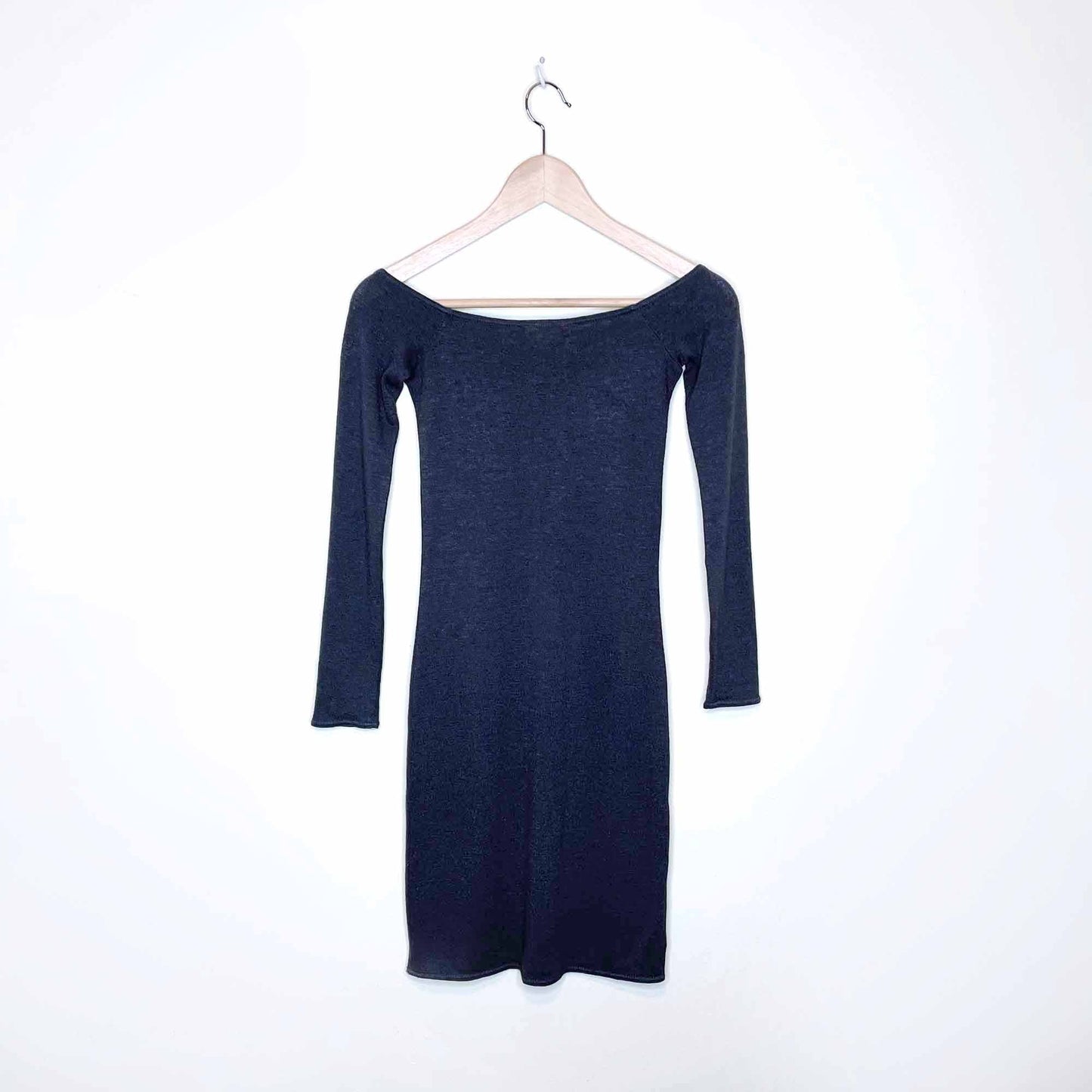 wilfred free off shoulder grey long sleeve mini dress - size xs