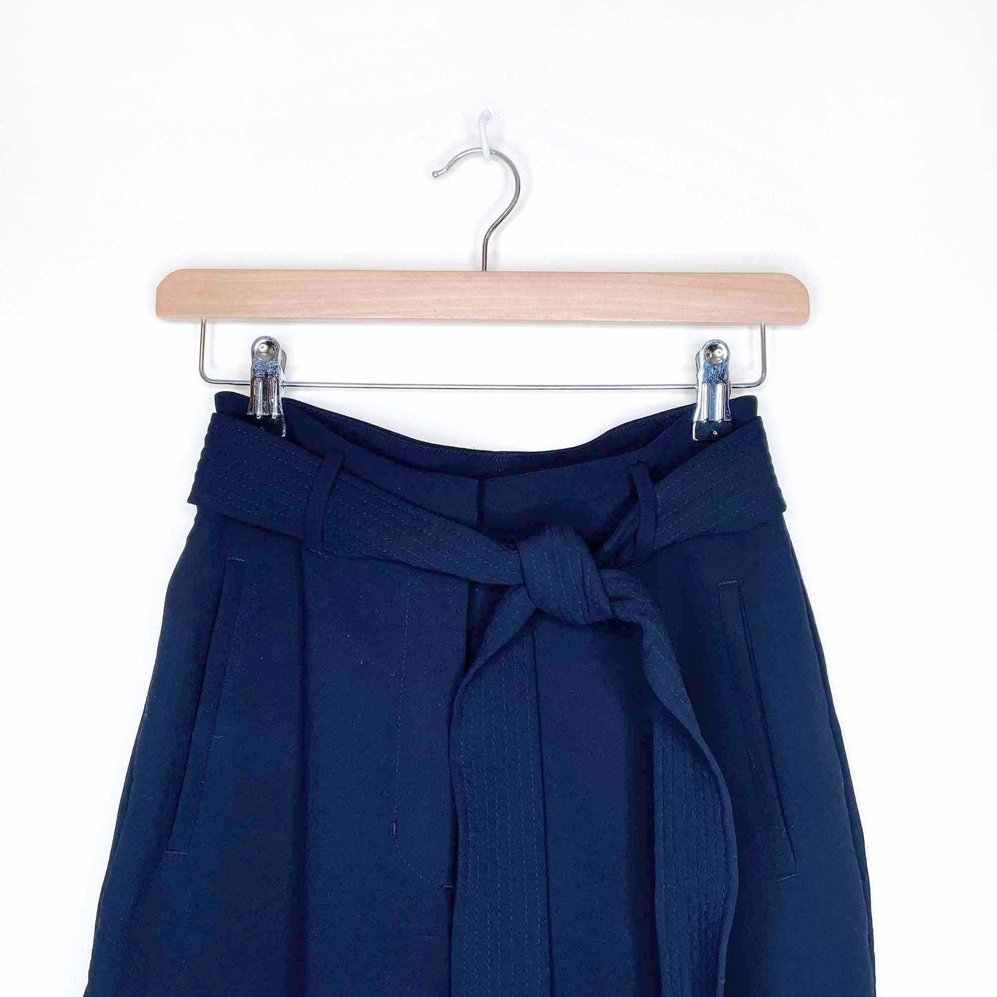 wilfred navy blue tie-front high rise straight leg pant - size 2