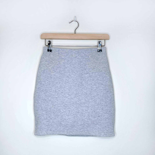 wilfred free ribbed trebeck sweatshirt mini skirt - size small