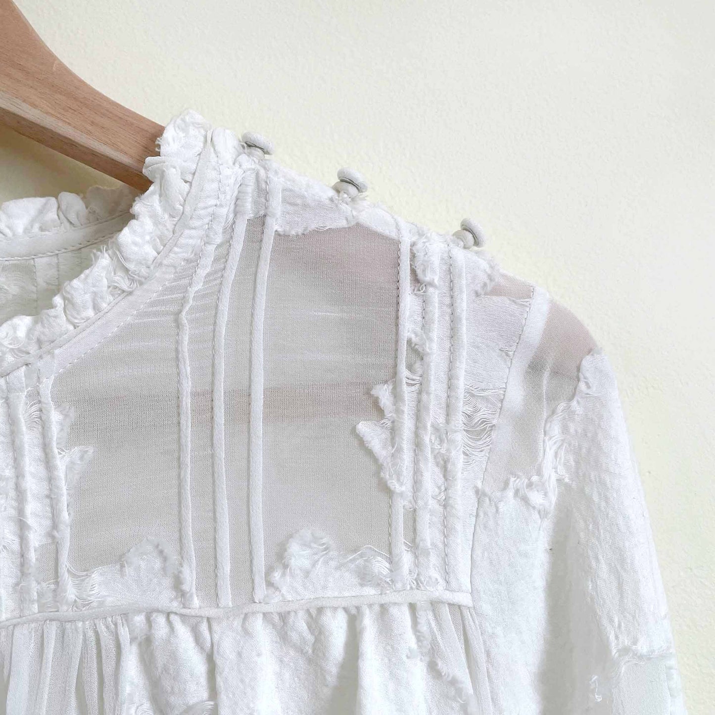 Aritzia Wilfred white Lourdes blouse - size xs