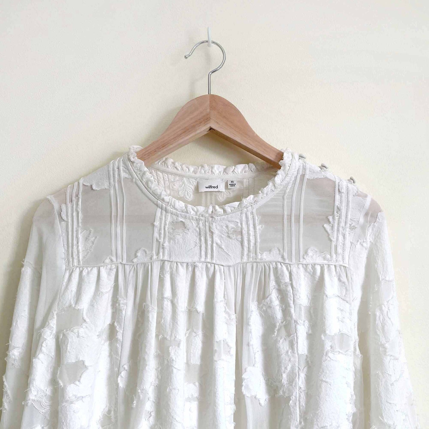 Aritzia Wilfred white Lourdes blouse - size xs