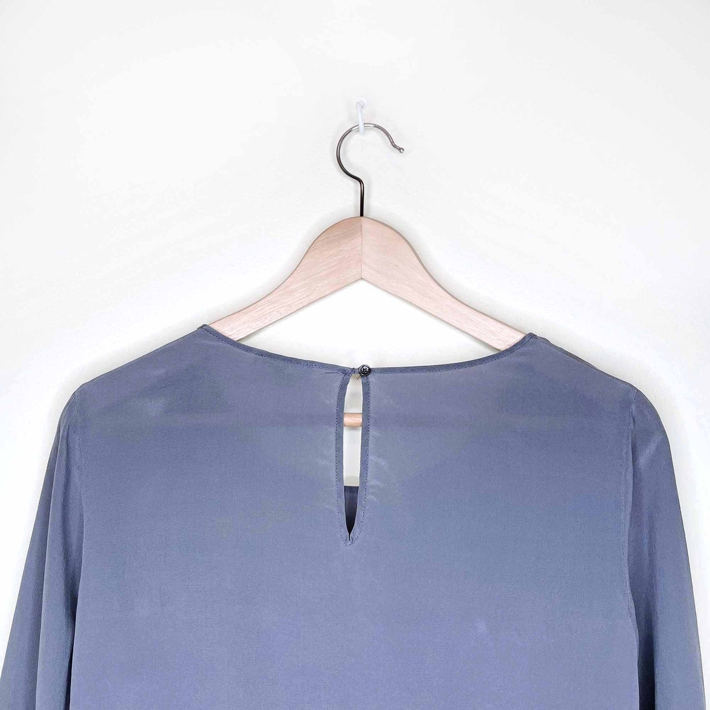 wilfred silk desaix blouse with lace trim - size xs