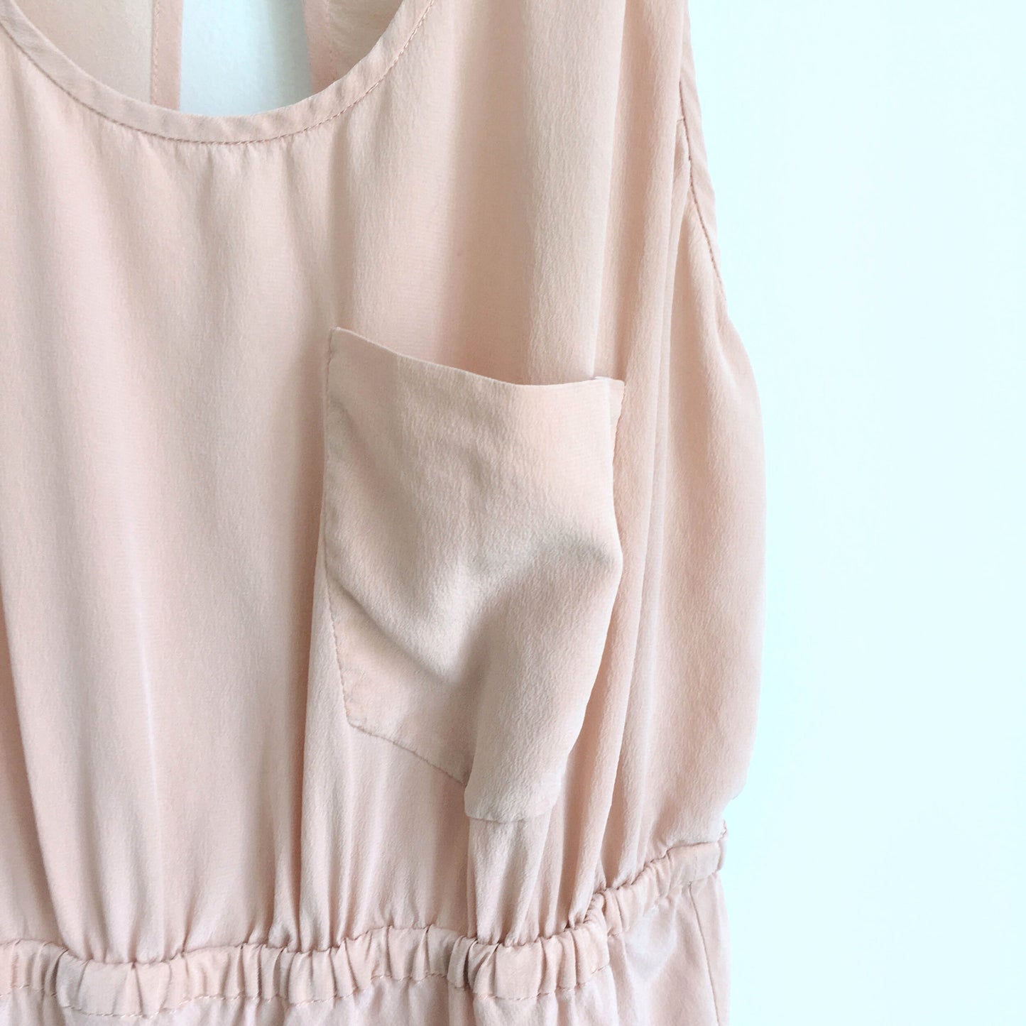 Wilfred silk open back peach dress - size Small