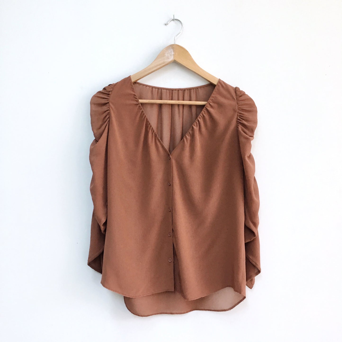 Wilfred Silk Blouse with Ruched Sleeve - size Small
