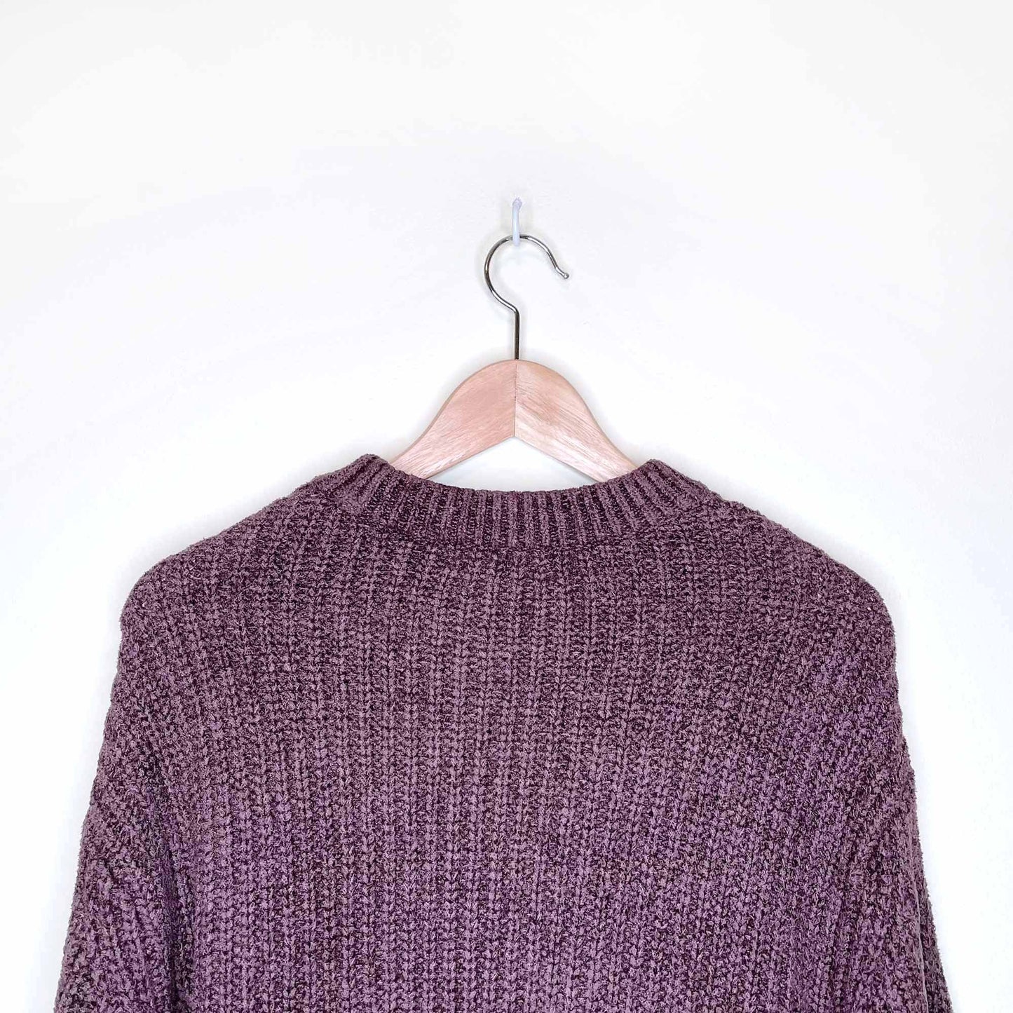 wilfred essential chenile crewneck sweater - size medium