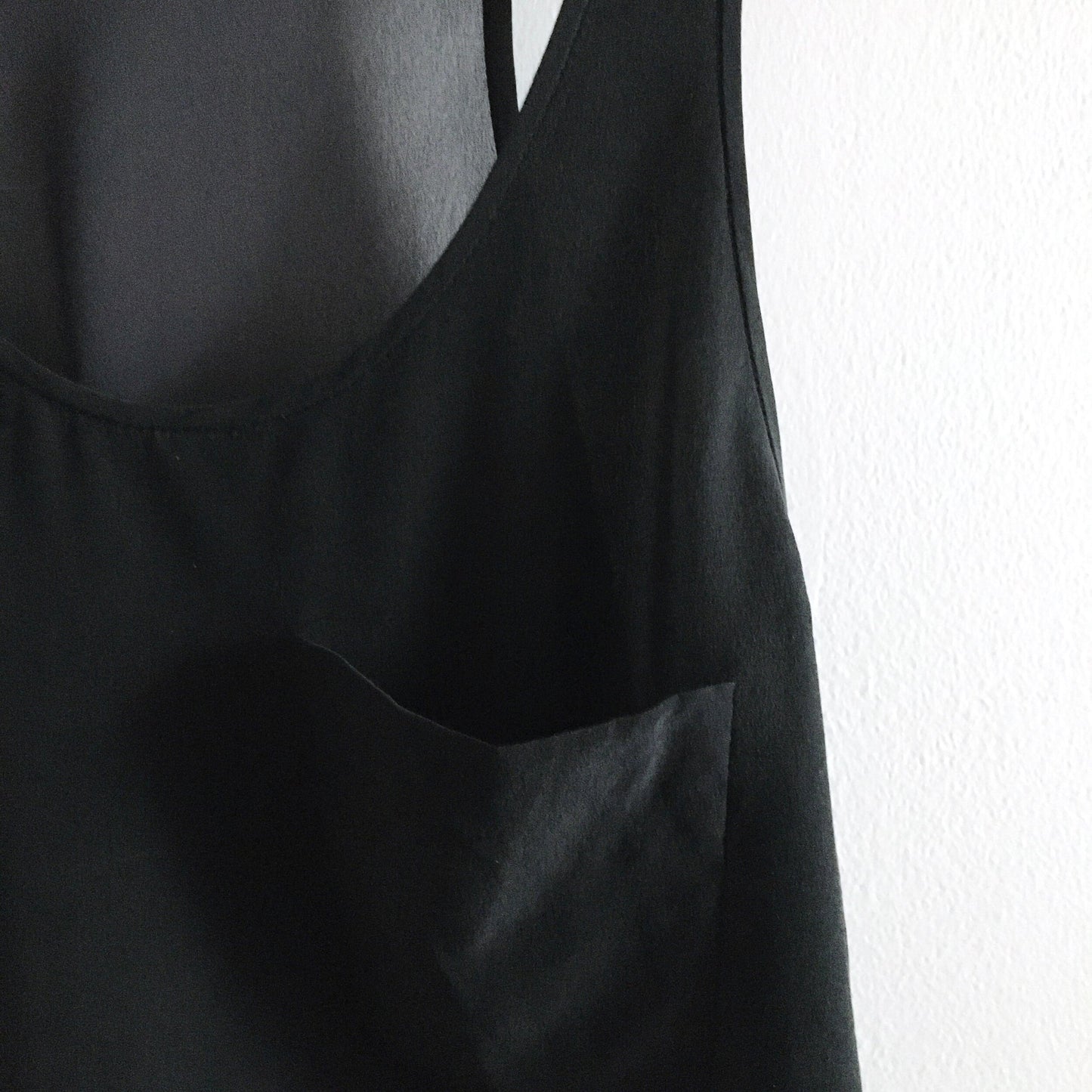 Wilfred silk &amp; chiffon pocket tank - size Small