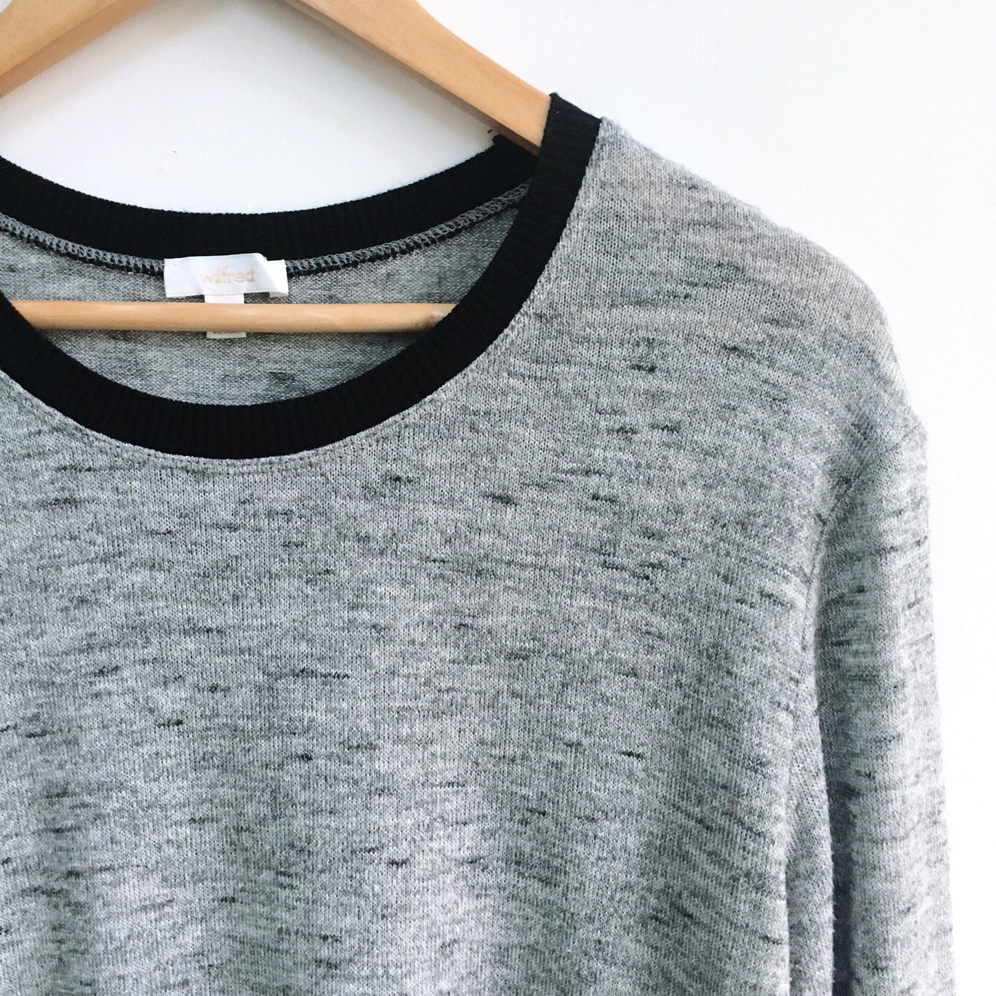 Wilfred Berri T-shirt - size Small