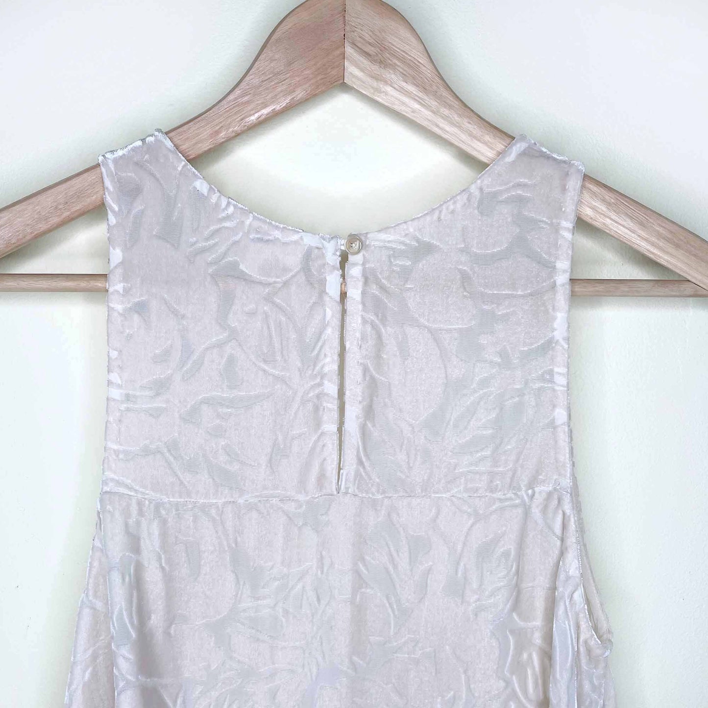 wilfred velvet floral burnout high neck cropped swing tank - size small