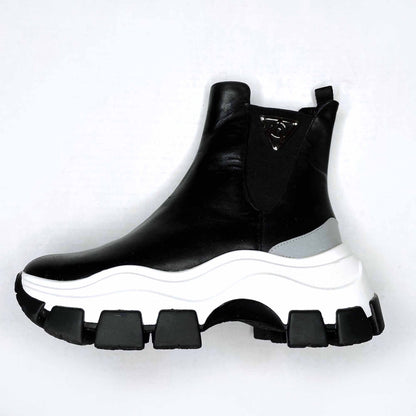 Wishbone Collection chunky sole sneaker boots - size 7.5