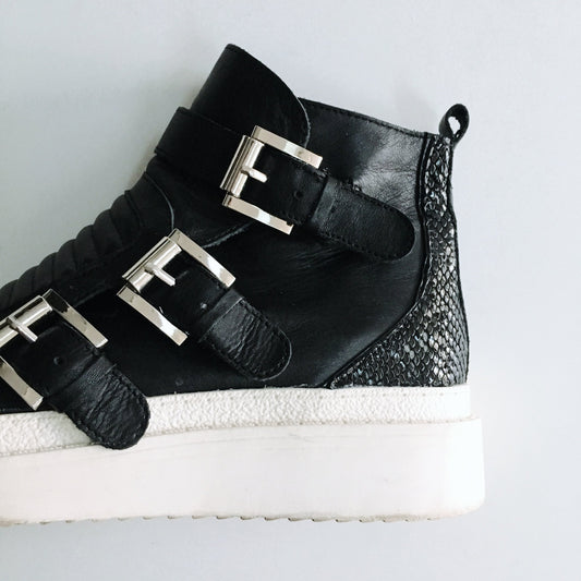 The Wishbone Collection Sneaker Boots - size 10