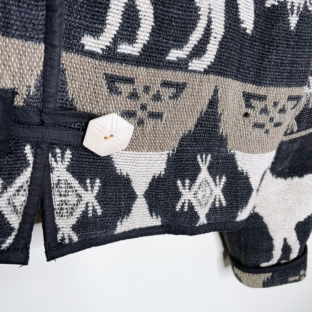 vintage flashback tapestry cropped wolf jacket - size small