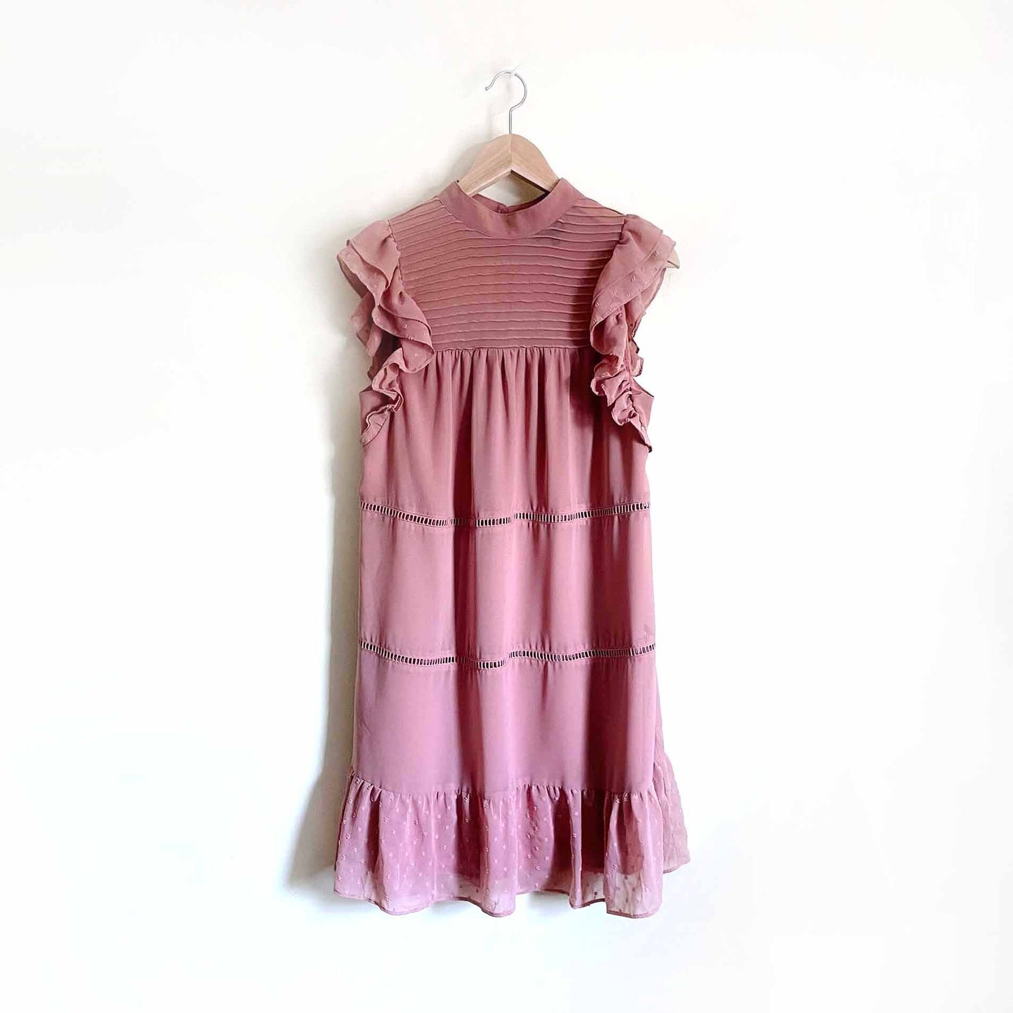 Who what wear ruffled chiffon swiss dot dress - size Small