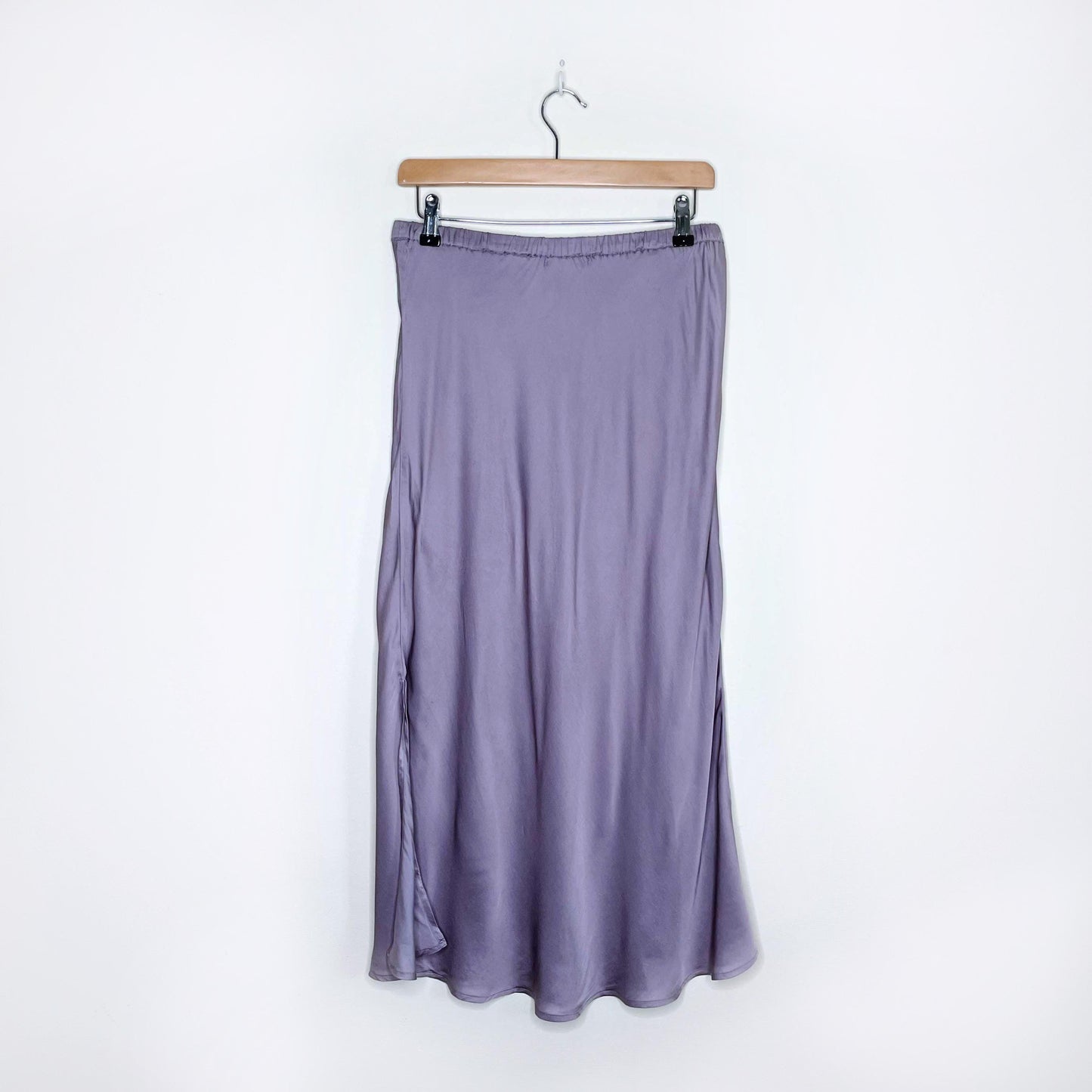 young fabulous & broke felicity satin slip midi skirt - size medium