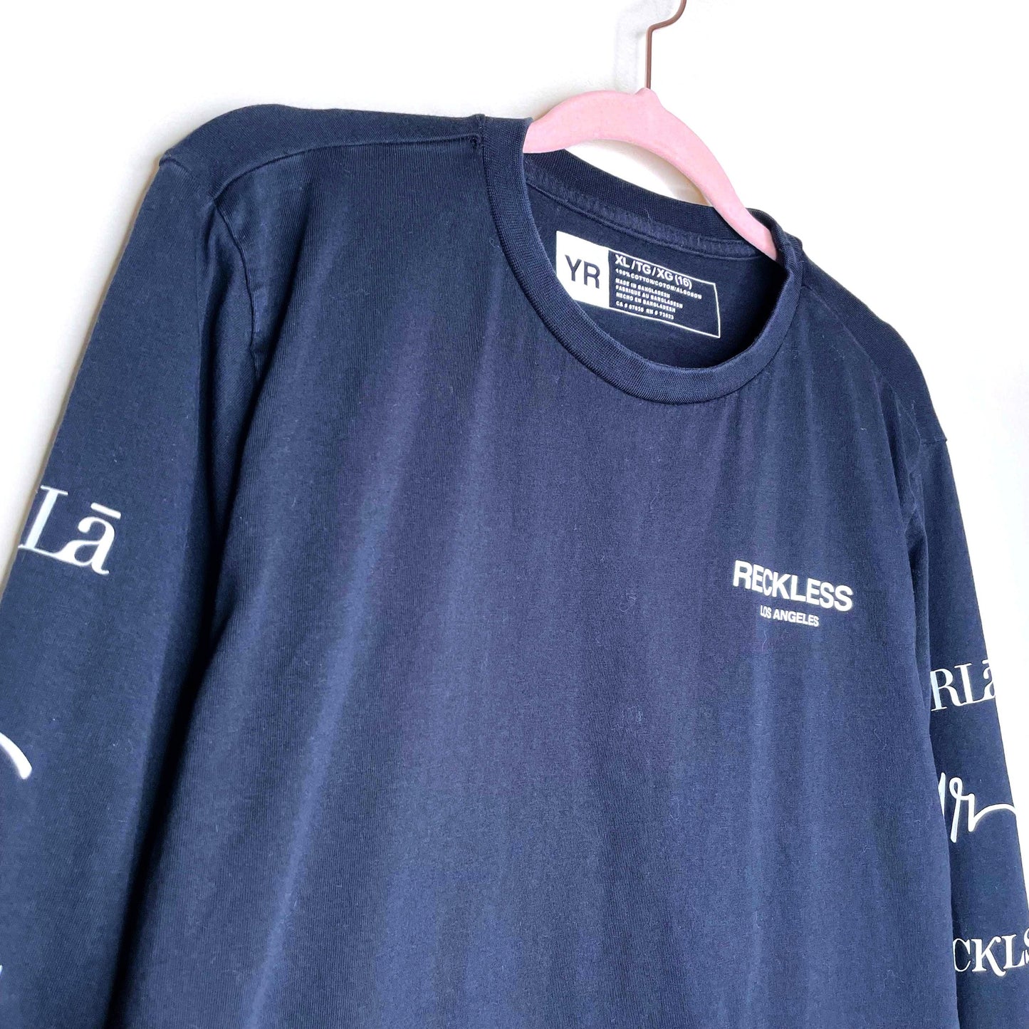 young & reckless long sleeve logo tee - size youth xl