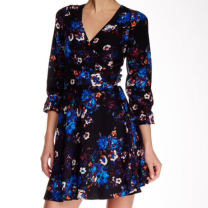 Yumi Kim Carla floral wrap dress - size Small