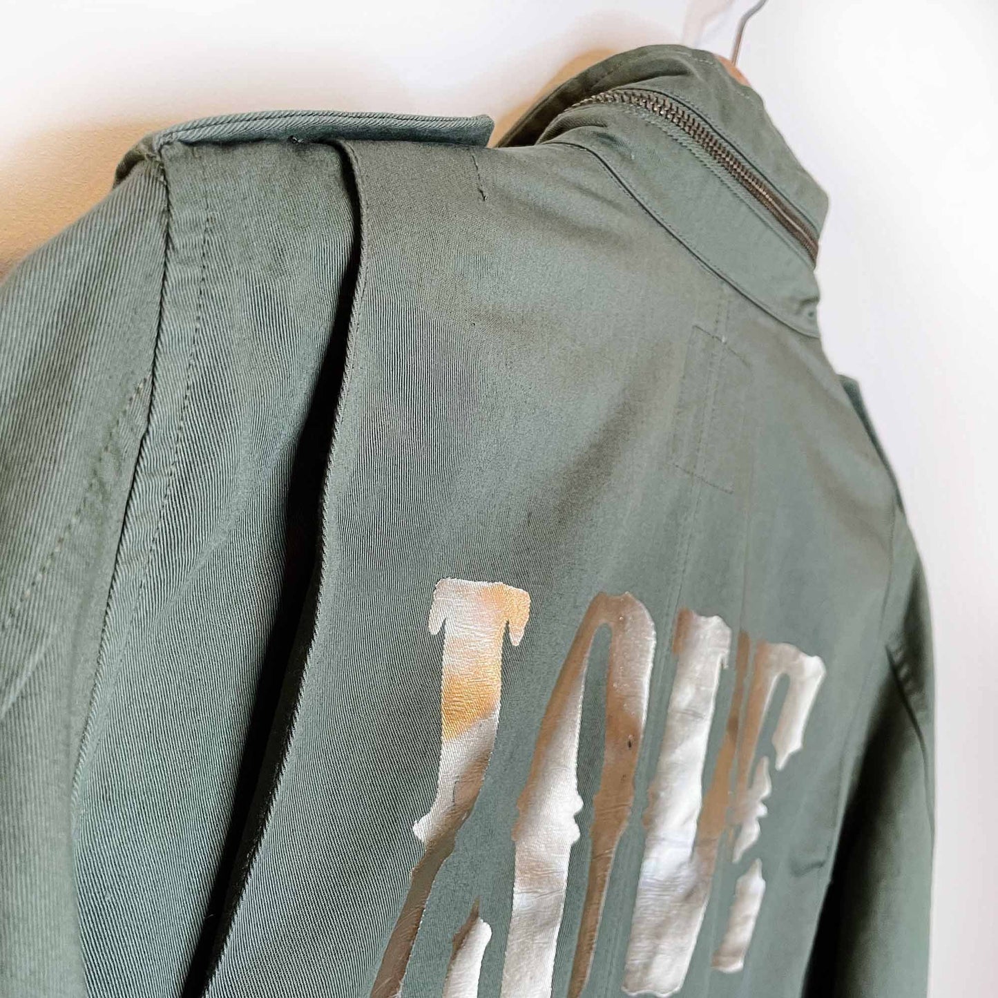 nwot zadig & voltaire kola love gold metallic army utility jacket - size medium