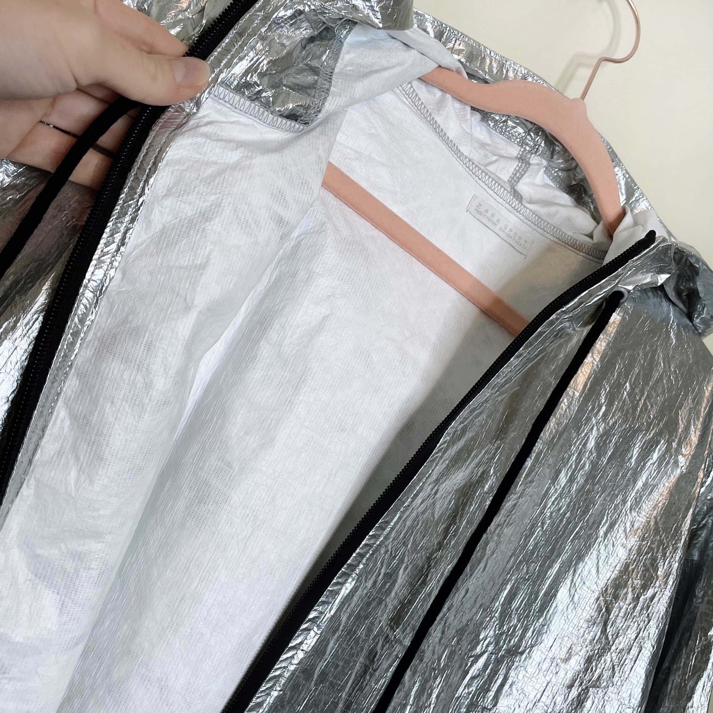 zara sport silver metallic hooded rain jacket - size medium