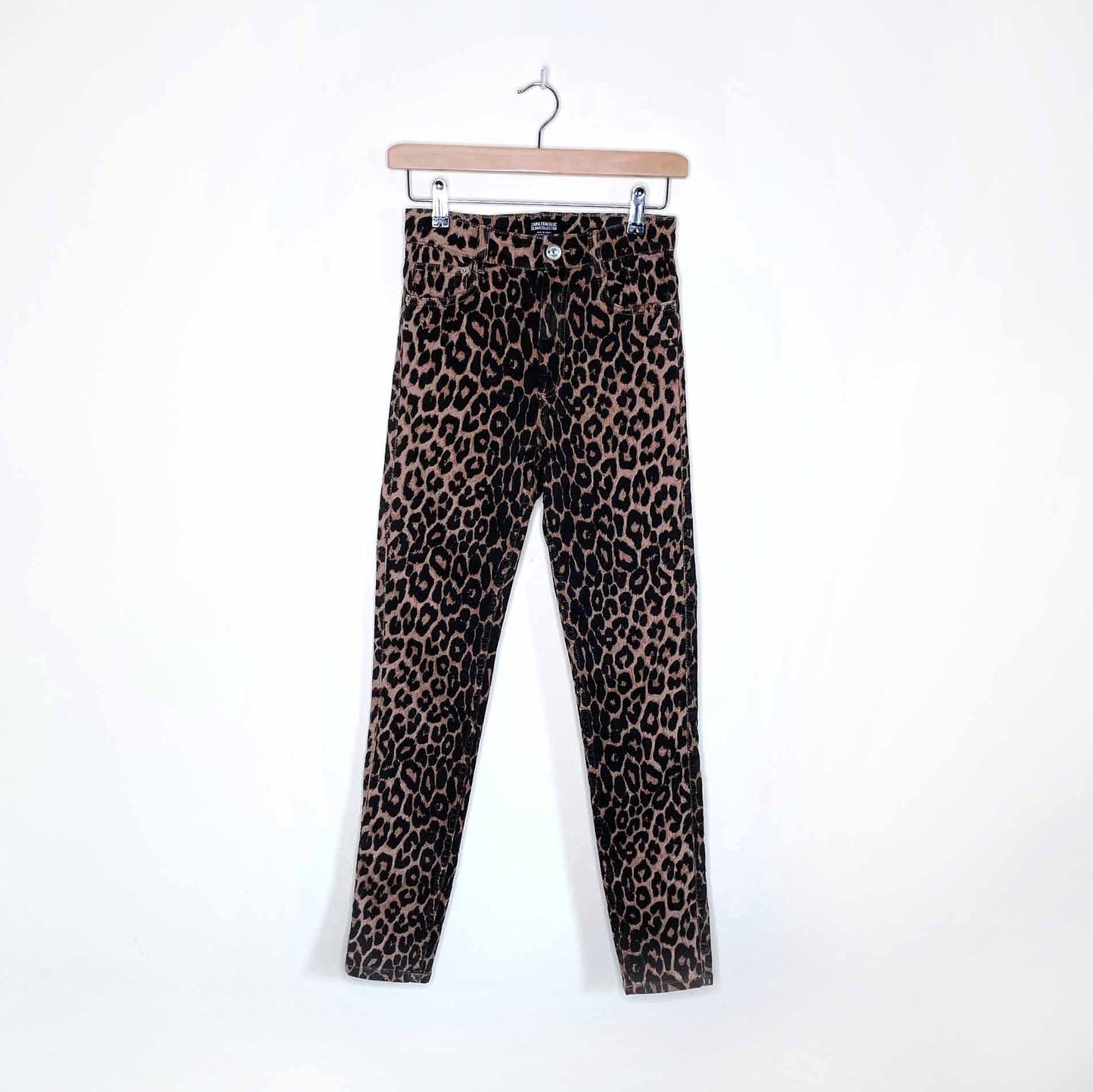 zara high rise animal print jeans - size 4