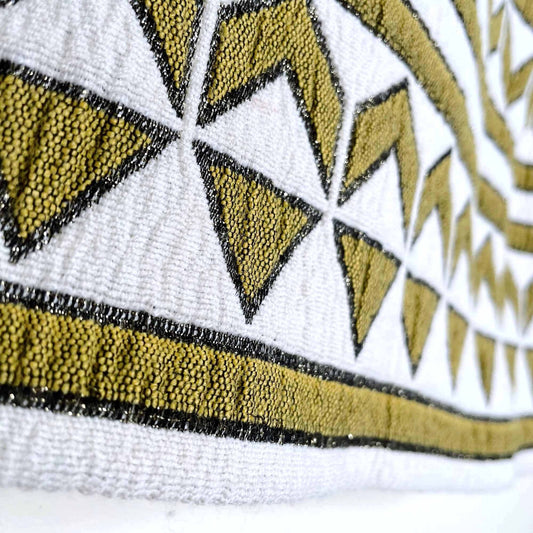 zara metallic triangle pattern quilted mini skirt - size small