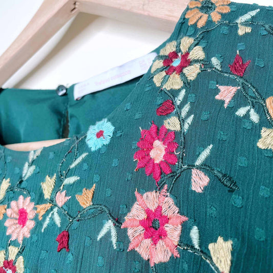 Zara green embroidered dotted chiffon dress - size Medium