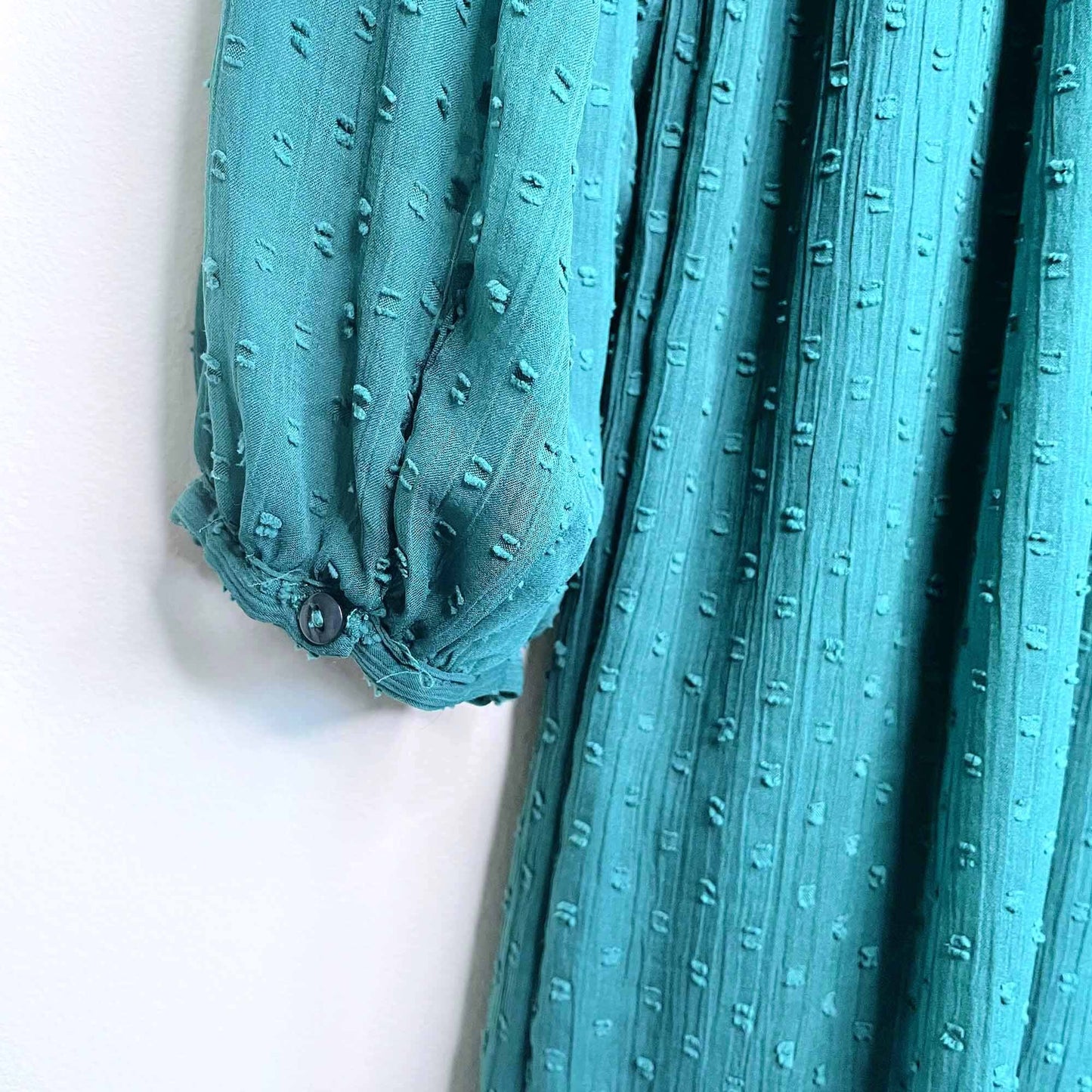 Zara green embroidered dotted chiffon dress - size Medium