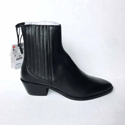 Zara black leather ankle boot - size 8