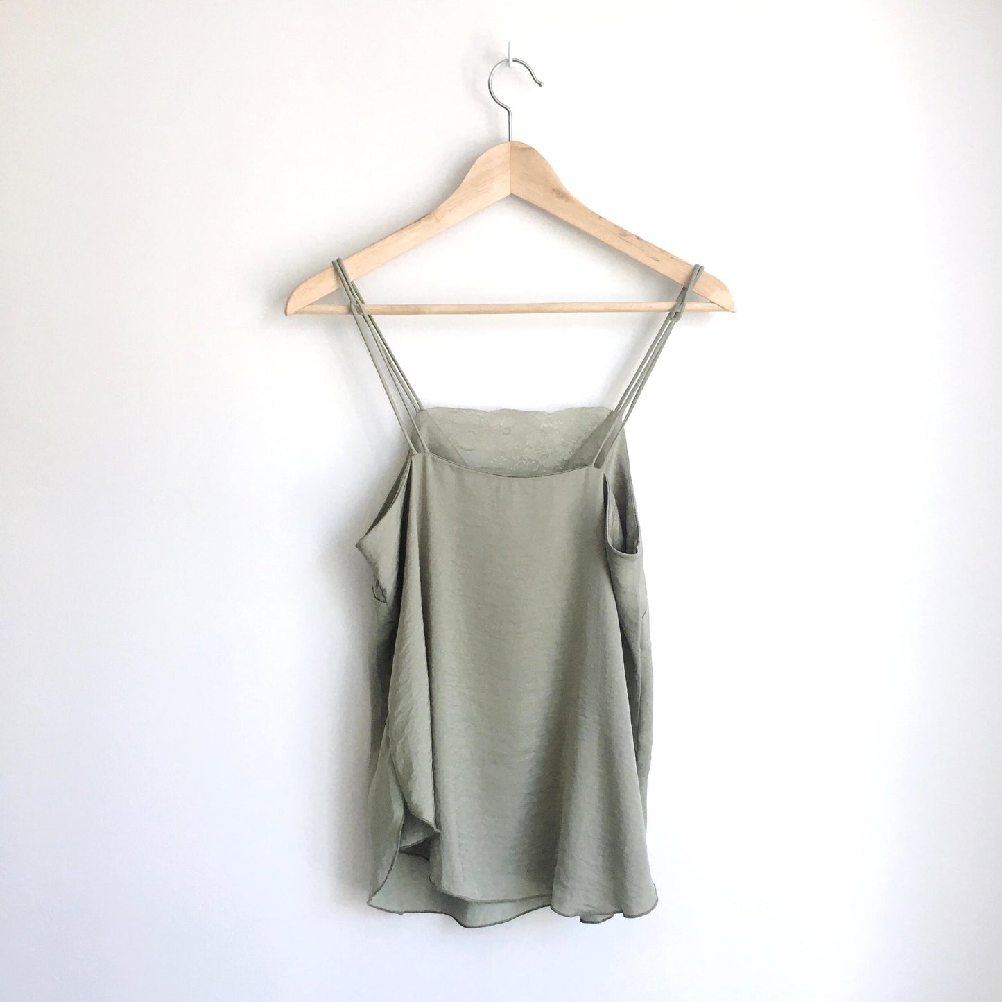 H&amp;M sage lace camisole - size 4