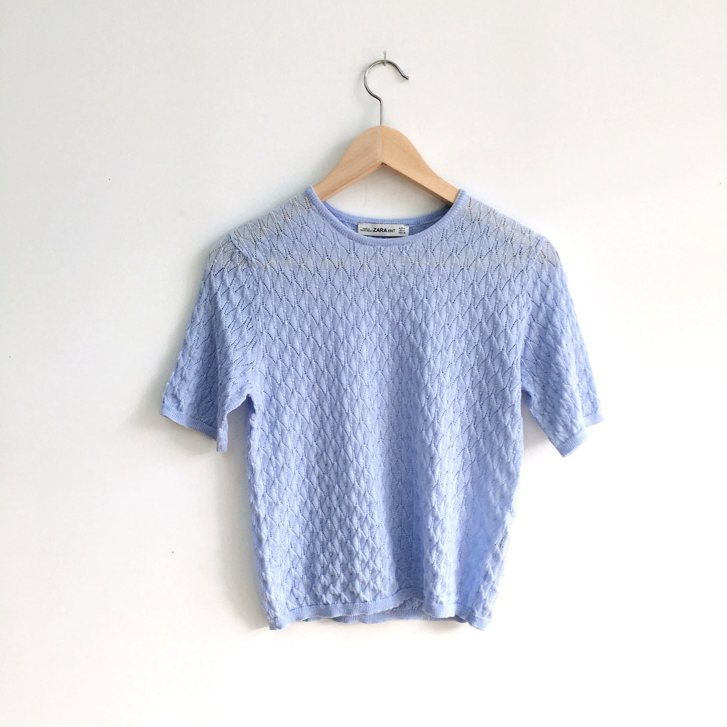 zara knit short sleeve top - size medium