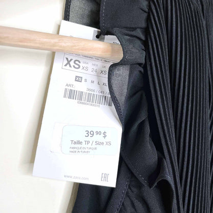 nwt zara high neck accordion blouse with ruffles - size xs