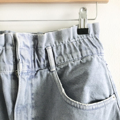 NWOT Zara high rise denim skirt - size Medium