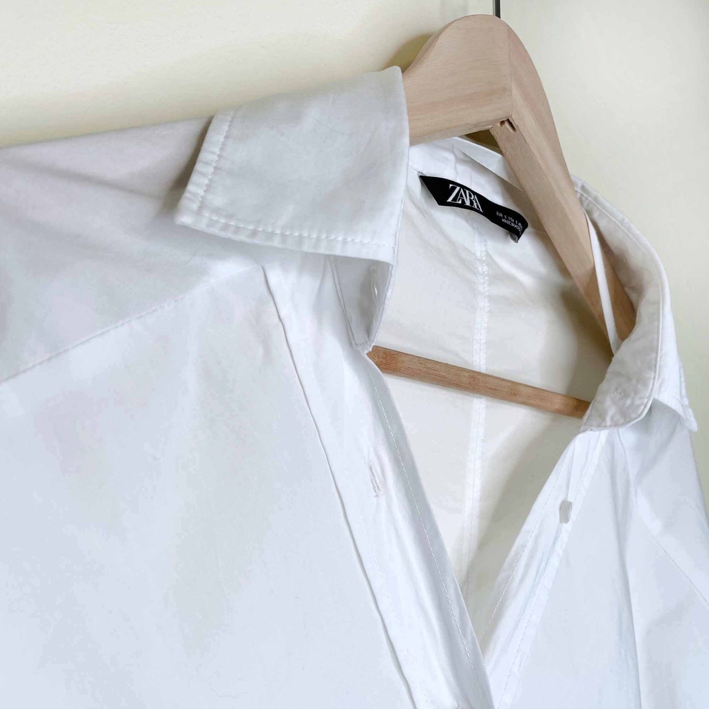 zara oversized white button down dress shirt - size small