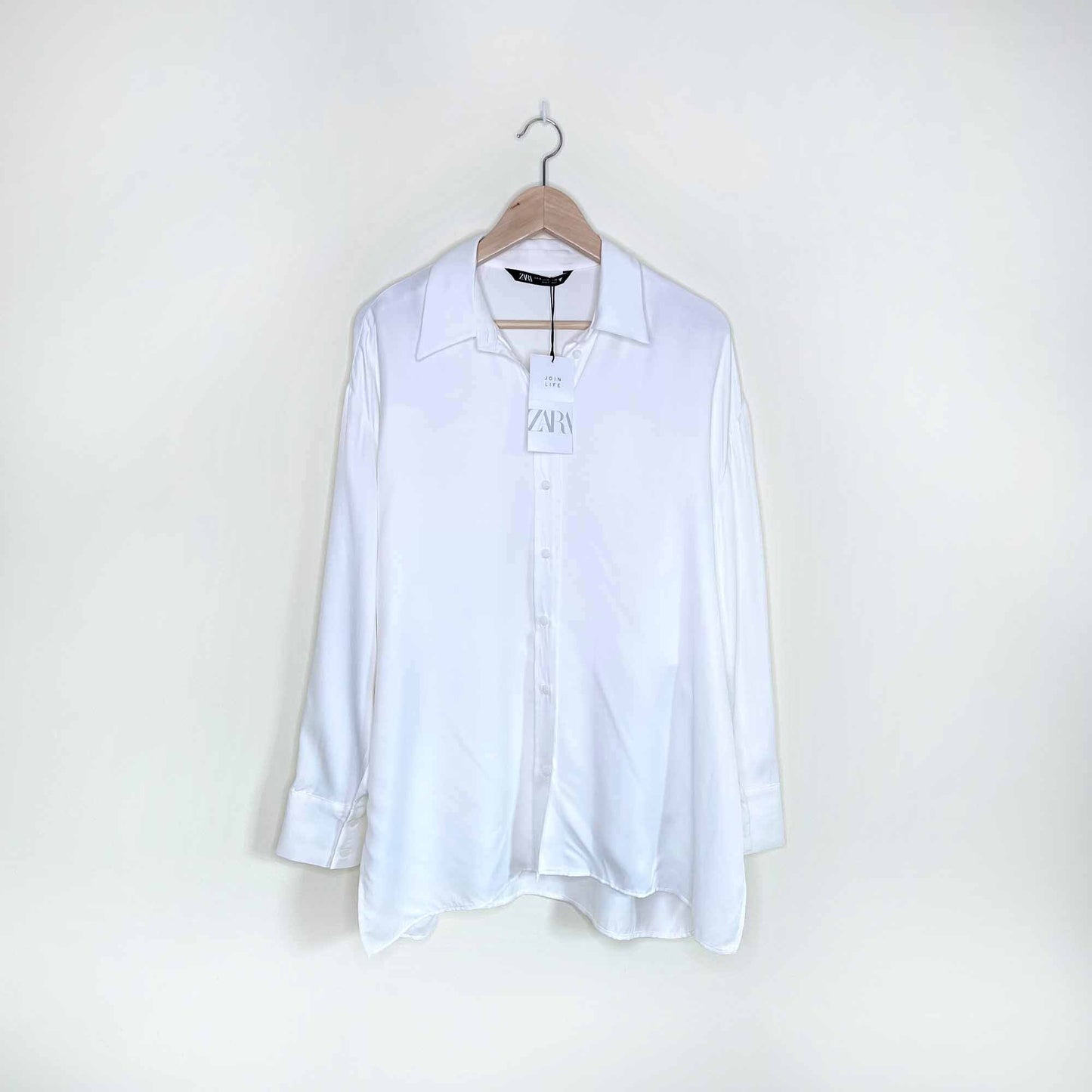 zara oversized white satin button down shirt - size xs